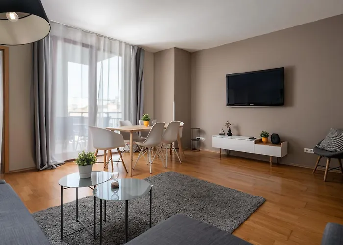 Passage By Vagabond Downtown *