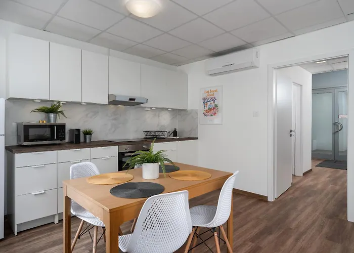 Passage By Vagabond Downtown *