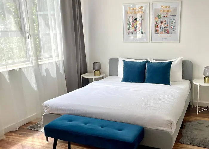 Passage By Vagabond Downtown *